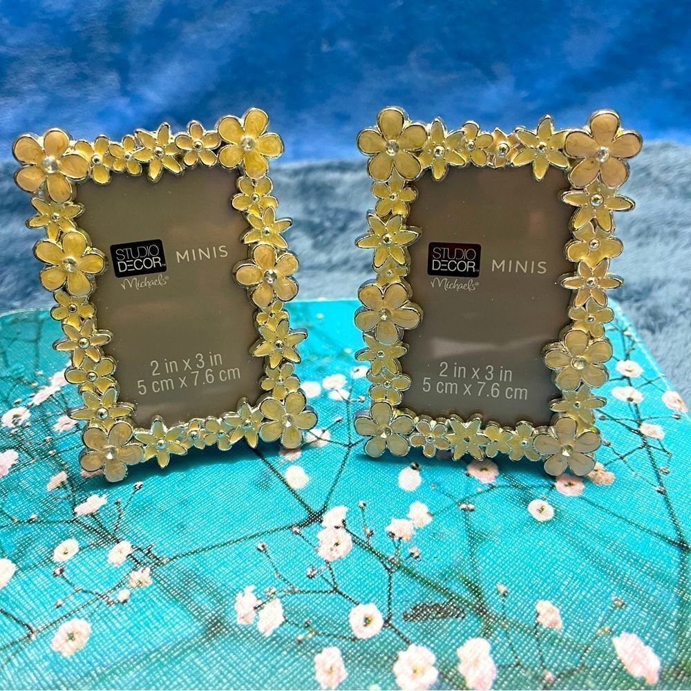 Studio Decor Michael’s mini frame set